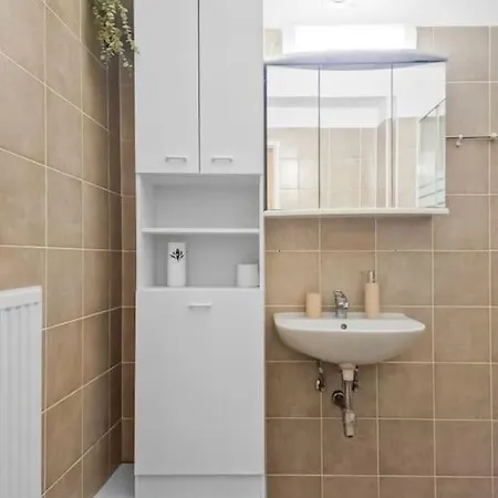 Double King Size Haven Apartment Stockerau